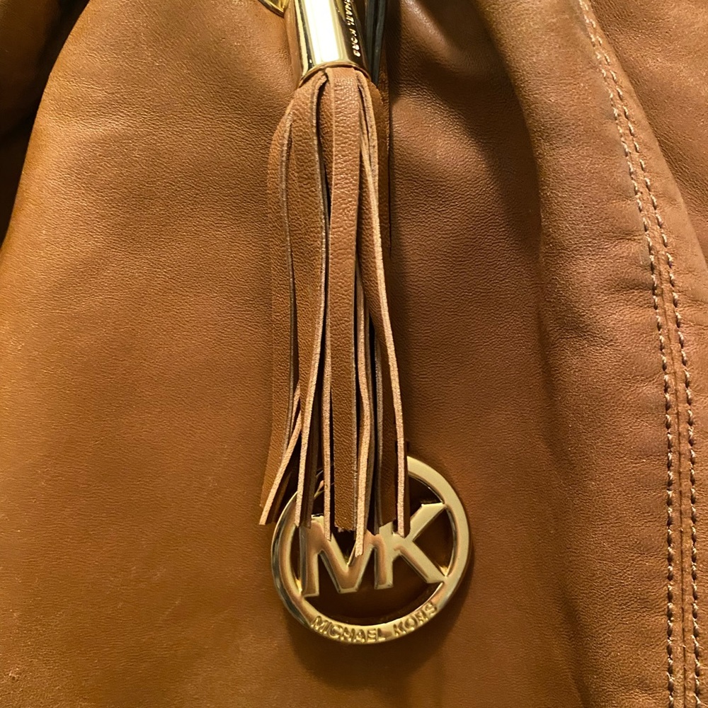MICHAEL Michael Kors Large Ring Tote - Picture 3 of 8